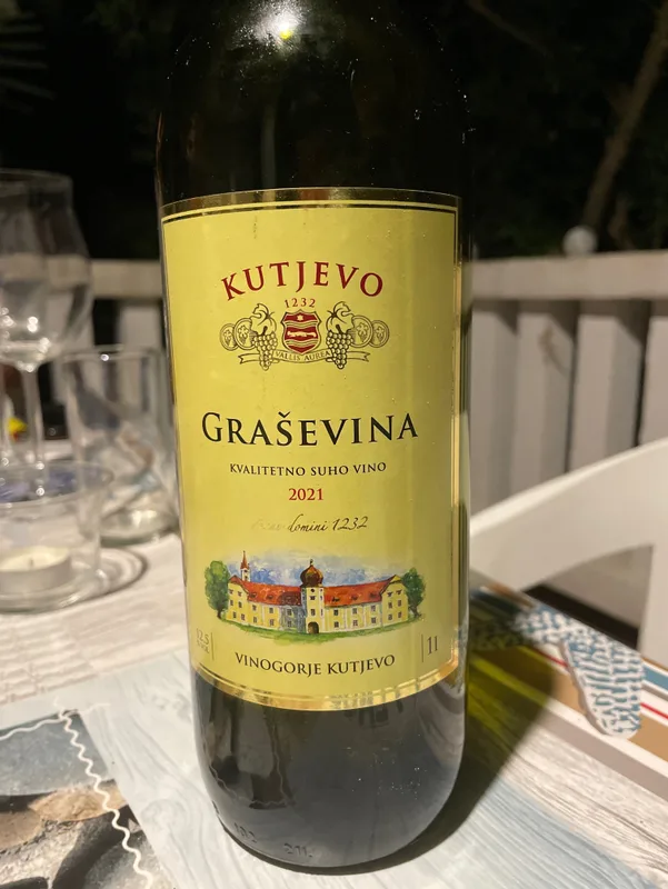 Vino Belo Graševina Kutjevo 1 l