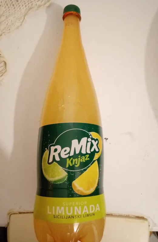 Gazirani Napitak Remix Limunada 1,5 l