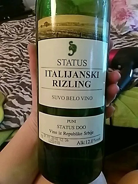 Status italijanski rizling 750 ml kutija